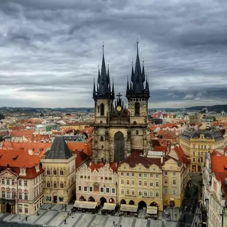 Cozy Studio 15 Min Charles Bridge By Walk 프라하